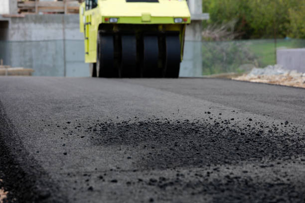 Best Affordable Driveway Pavers  in Le Claire, IA